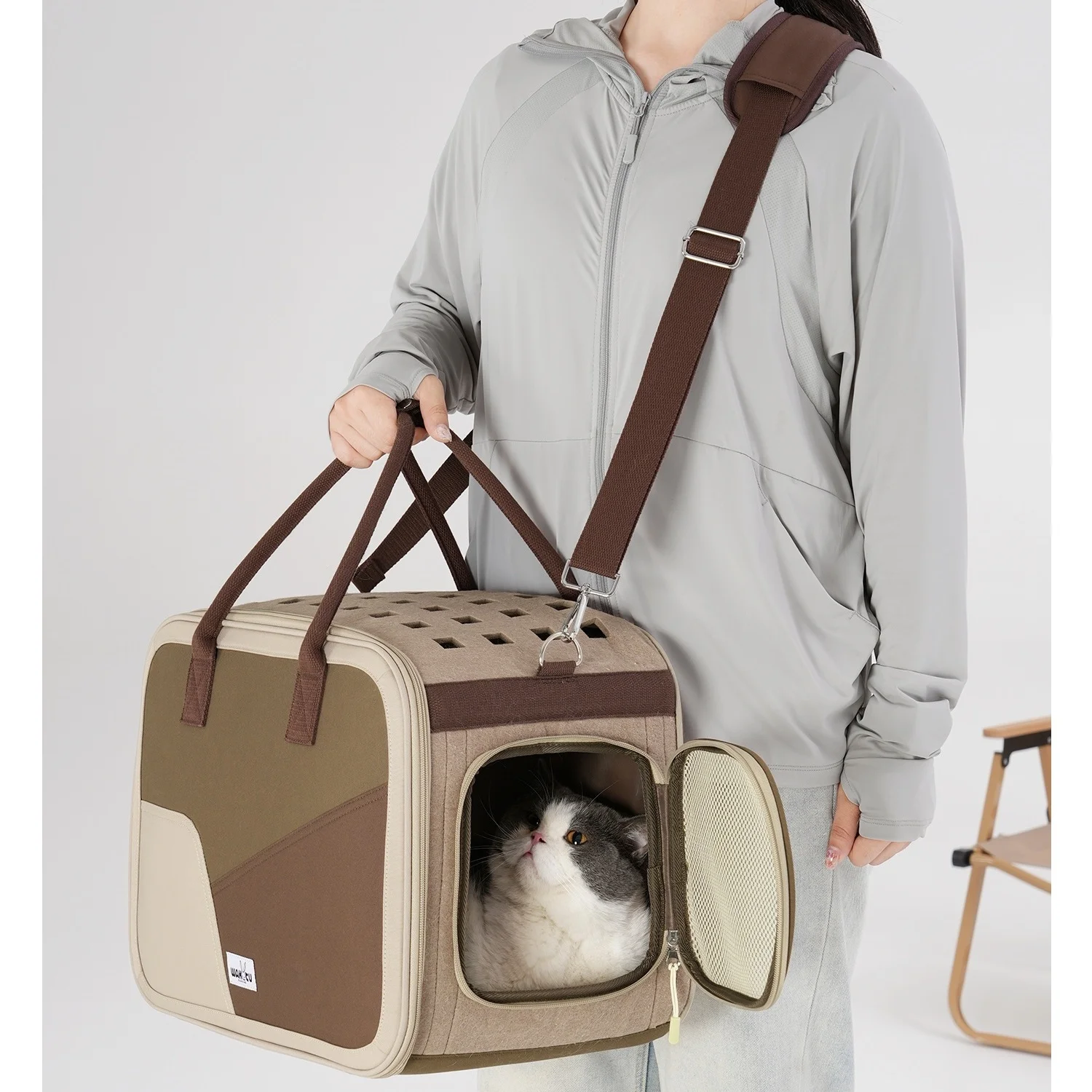

Роскошная переноска для домашних животных, большая вместительная сумка для домашних животных для собак и кошек, складная мягкая боковая сумка-переноска для кошек, сумка-переноска для собак, коричневая