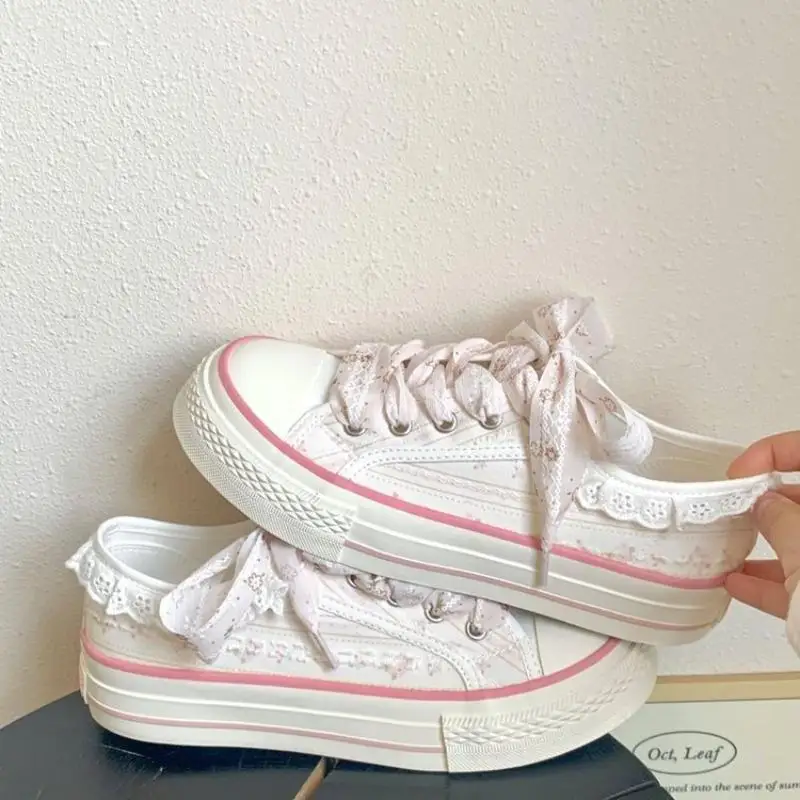 Zapatillas deportivas de plataforma con estampado floral, con volantes de encaje y cordones, de lona, con suela gruesa, para uso diario, ideales para estudiantes y para caminar.