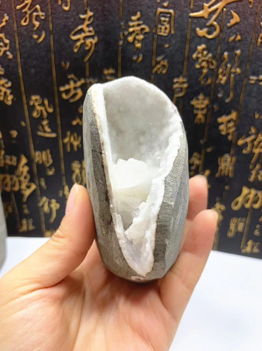 Natural White Quartz Crystal Cluster, Geode, Home Decoration