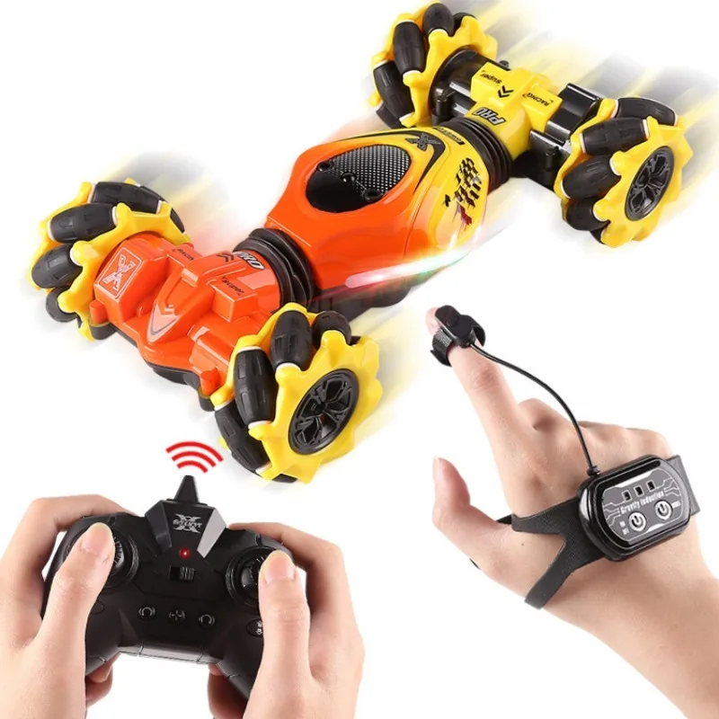 

2.4G Mini Gesture Sensor Twist Car Transformer Car Watch RC Double Sided Stunt Climbing Toy RC Car