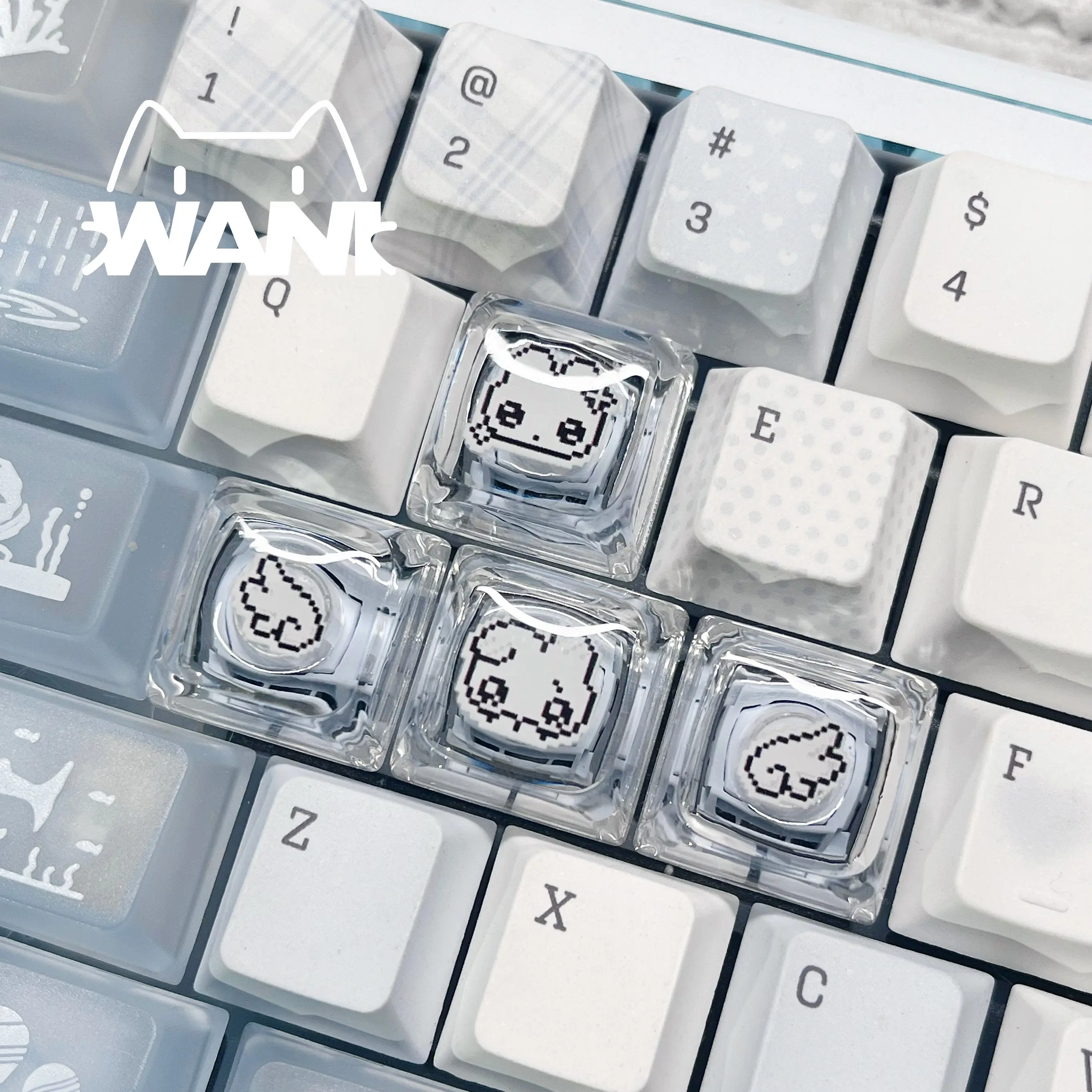4pcs/set Pixel Cute Rabbit Expression Keycap Set for Mechanical Keyboards Key Cap RGB Transparent Personalized DIY WASD Keys