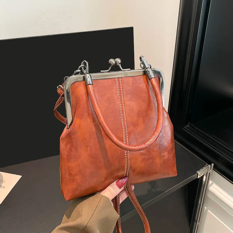 Women'S Crossbody Vintage Soft Leather Shell Bag Fashion Shoulder Handbag Clip Bag Daily Work Dating Travel Versatile
