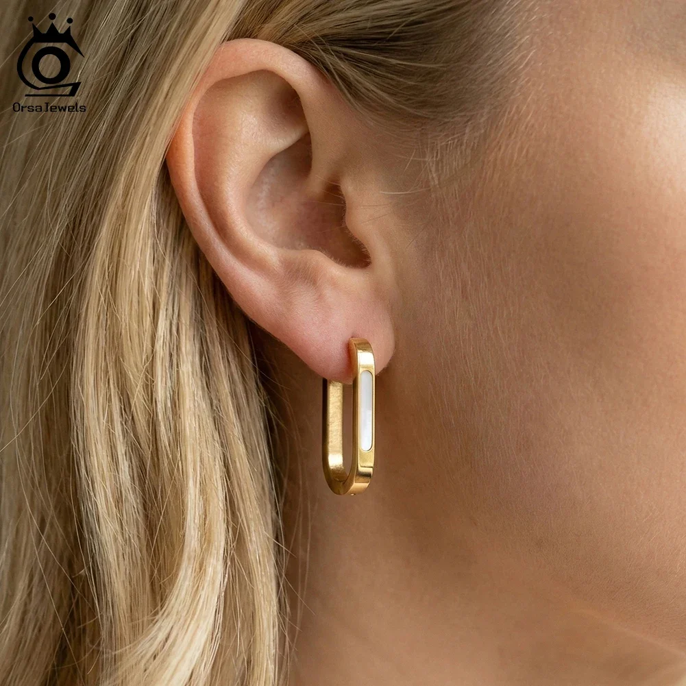

ORSA JEWELS Classic Stainless Steel Circle Earrings For Women Geometric Ear Buckle Fashion Huggie Daily Party Jewelry STME04