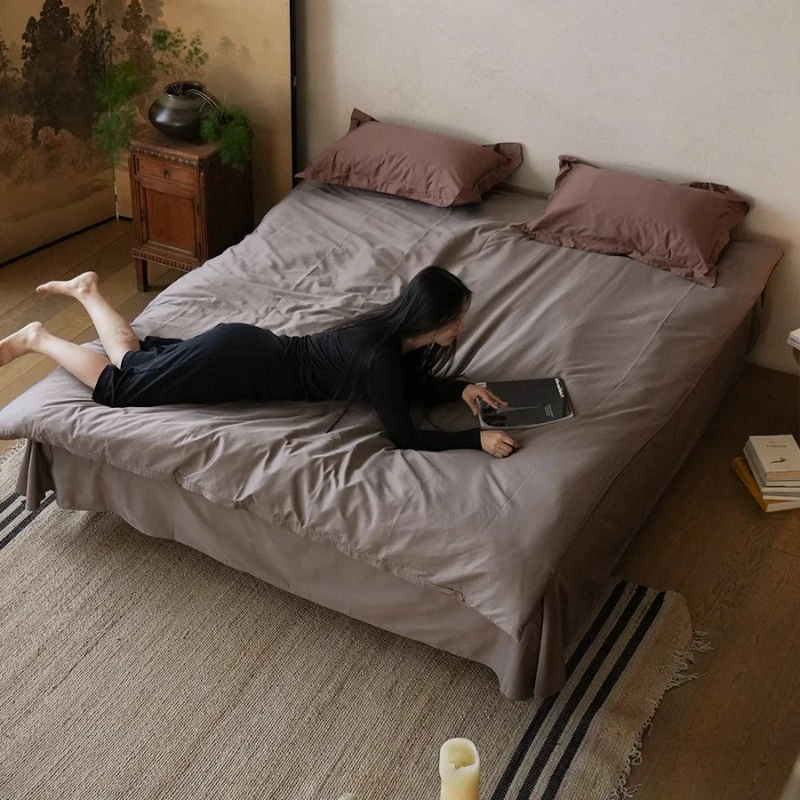 

Solid wood suspension bed Italian minimalist leather bed Master bedroom simple no back bed frame