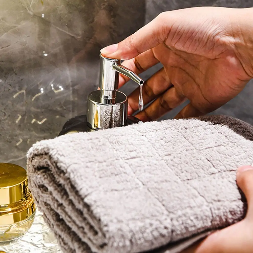 

Бутылка с насосом, 250 мл, дозатор мыла, легкая роскошная пустая бутылка для дезинфицирующего средства для рук, многоразовый контейнер для хранения лосьона с бантом, жидкость