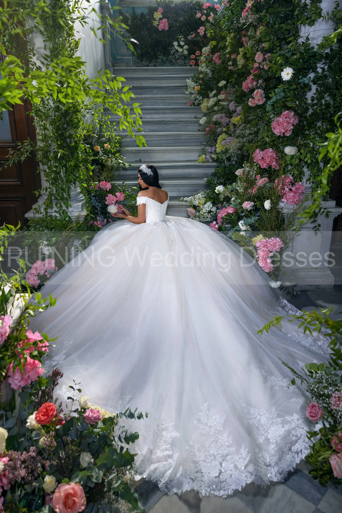 Suknie ślubne z odkrytymi ramionami na zamówienie, haftowane koronką i koralikami, suknie balowe dla panny młodej, luksusowe suknie ślubne damskie na przyjęcie weselne 2026