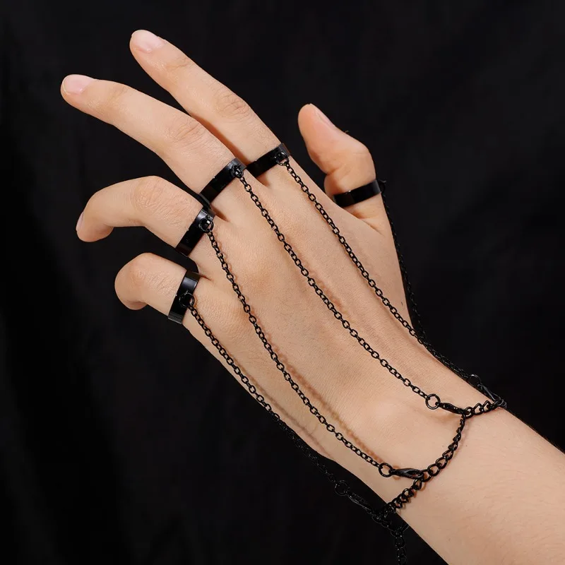 Alloy Finger Rotate Rings for Women Men Ins Black Punk Gothic Cosplay Party Adjustable Chain Ring Cool Bracelets Unisex Jewelry