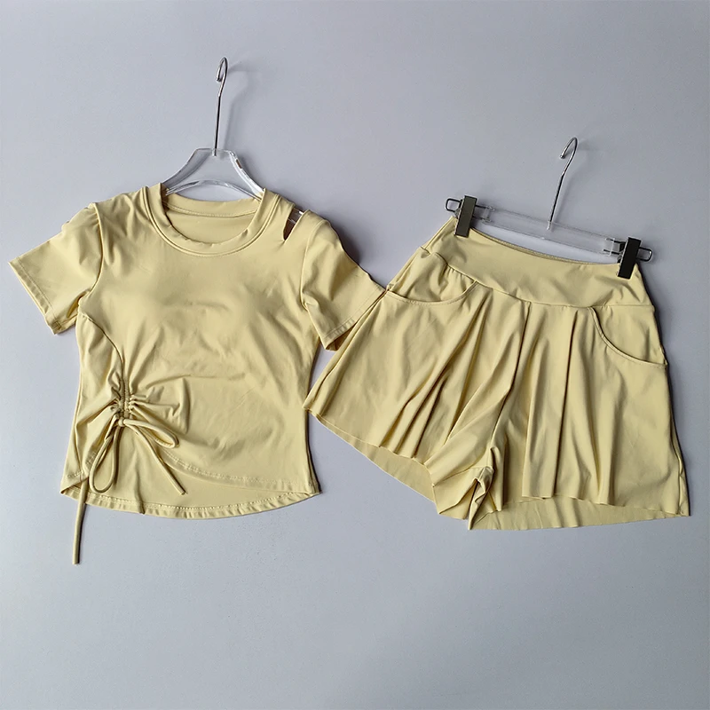 Sports Suits Women Short-sleeved Shirts Shorts Slim Fit with Chest Pads Quick Dry Breathable Running Yoga Fitness Clothes Set