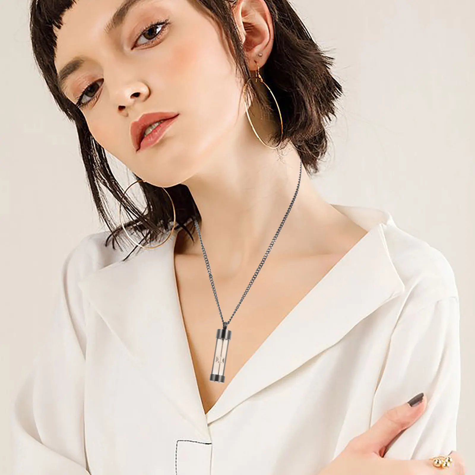 

Ожерелье-урна с флаконом «Песочные часы» для женщин, титановая сталь премиум-класса, не выцветающая подвеска для кремации, памятные украшения для праха, подарок на память