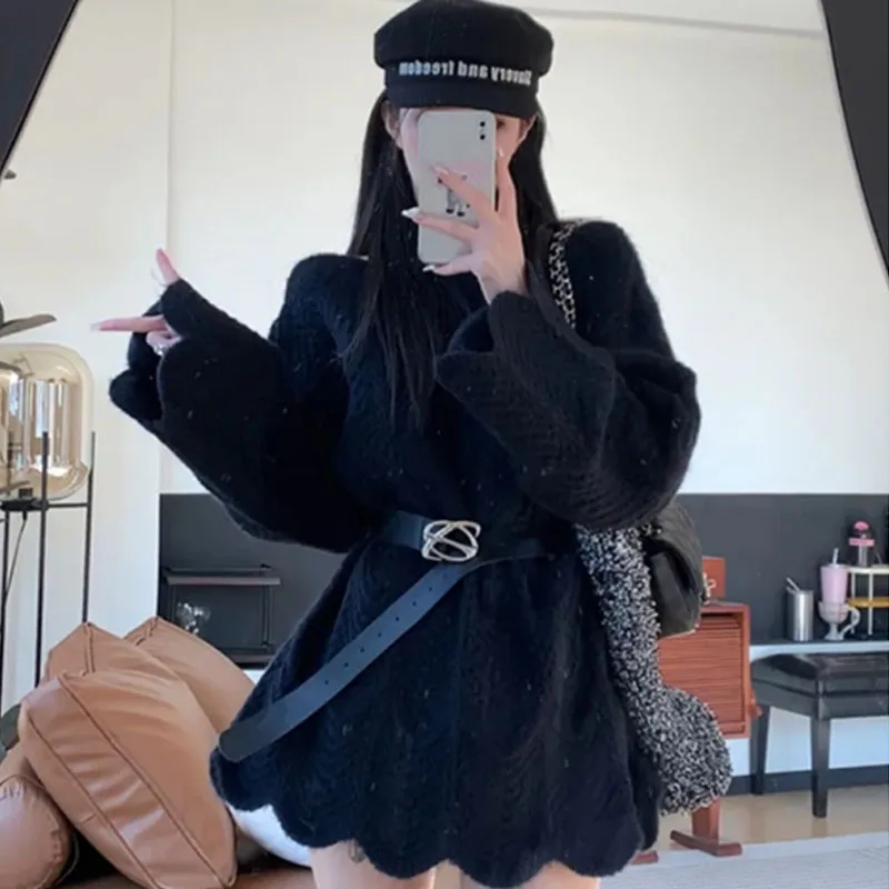 بلوزة محبوكة مجوفة على شكل زهرة غير منتظمة عصرية ومثيرة، سترة طويلة فضفاضة مكشوفة الكتف