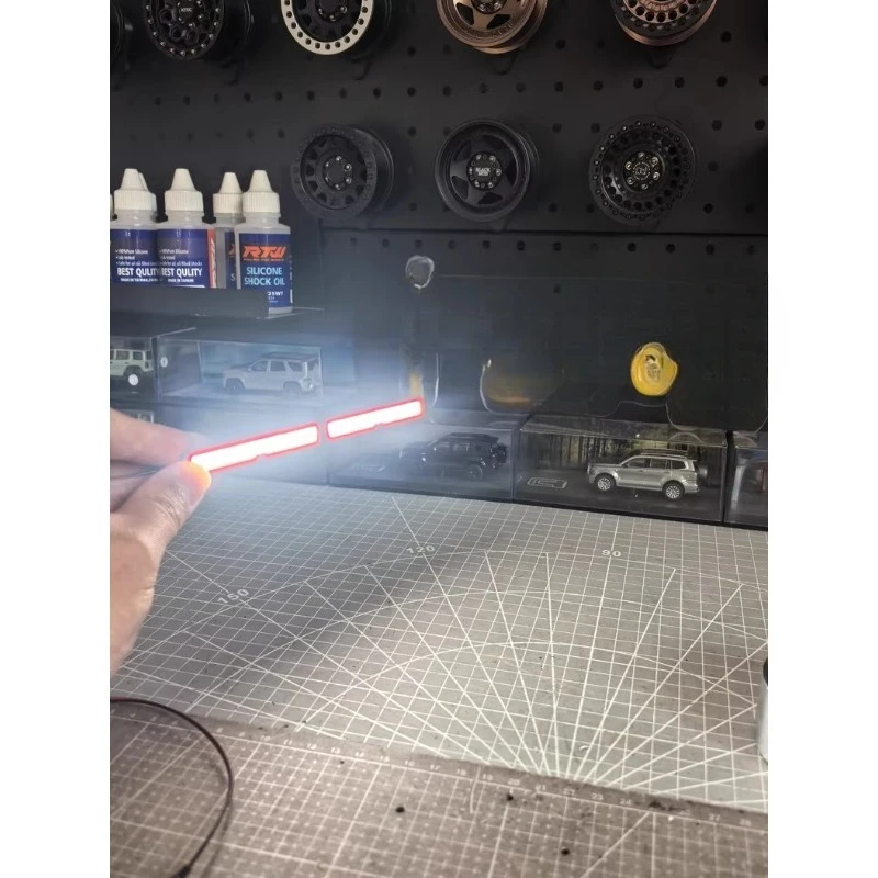 

Прожекторы для радиоуправляемых краулеров - Улучшенная версия для моделей внедорожных радиоуправляемых грузовиков RGT 1/10 EX86160 LC79/EX86190 LC76/EX86020 LC71