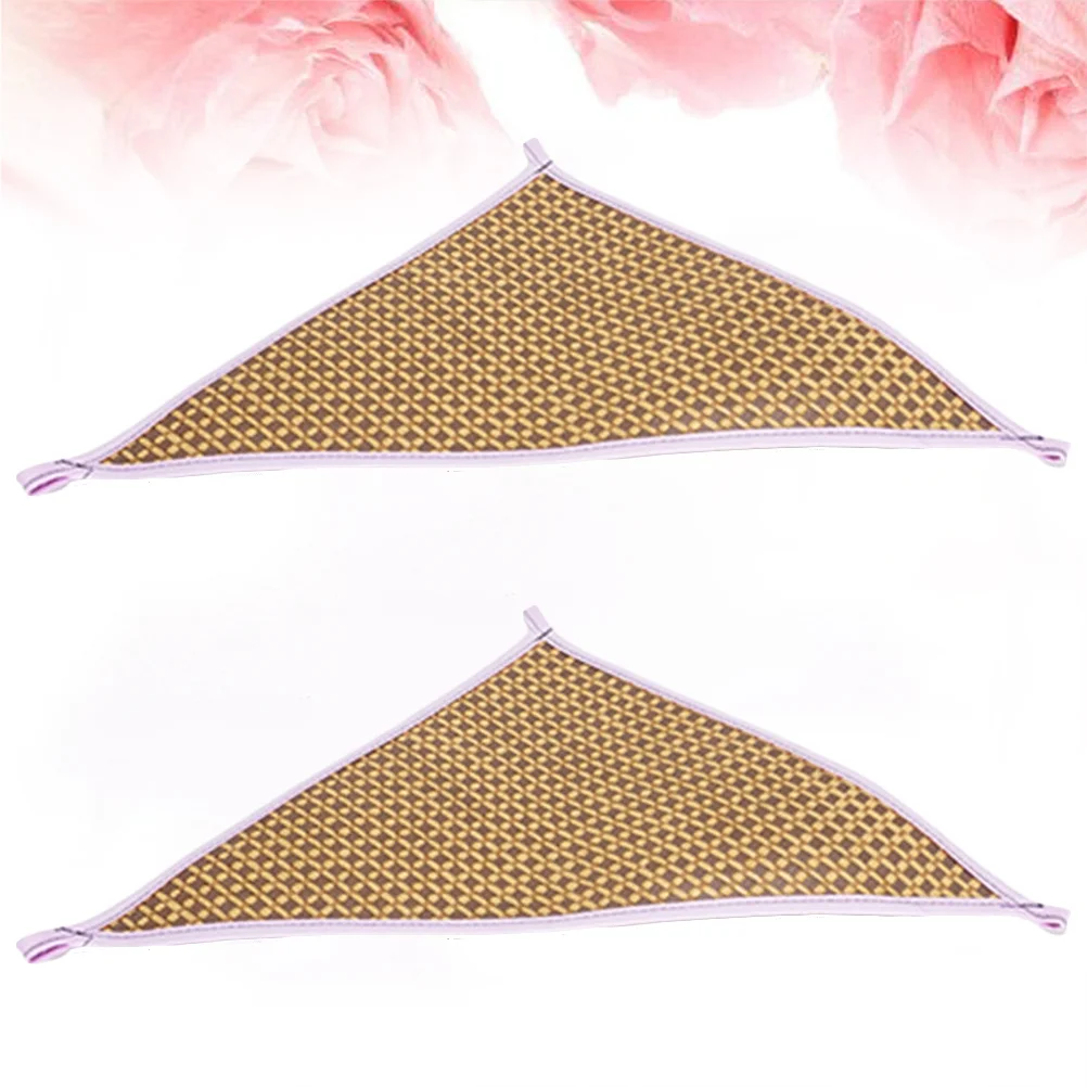 

2pcs Reptile Pet Triangle Hammock Summer Hanging Bed Cooling Hammock Durable Home Hammock for Dragons Gecko Lizard (28x28cm)