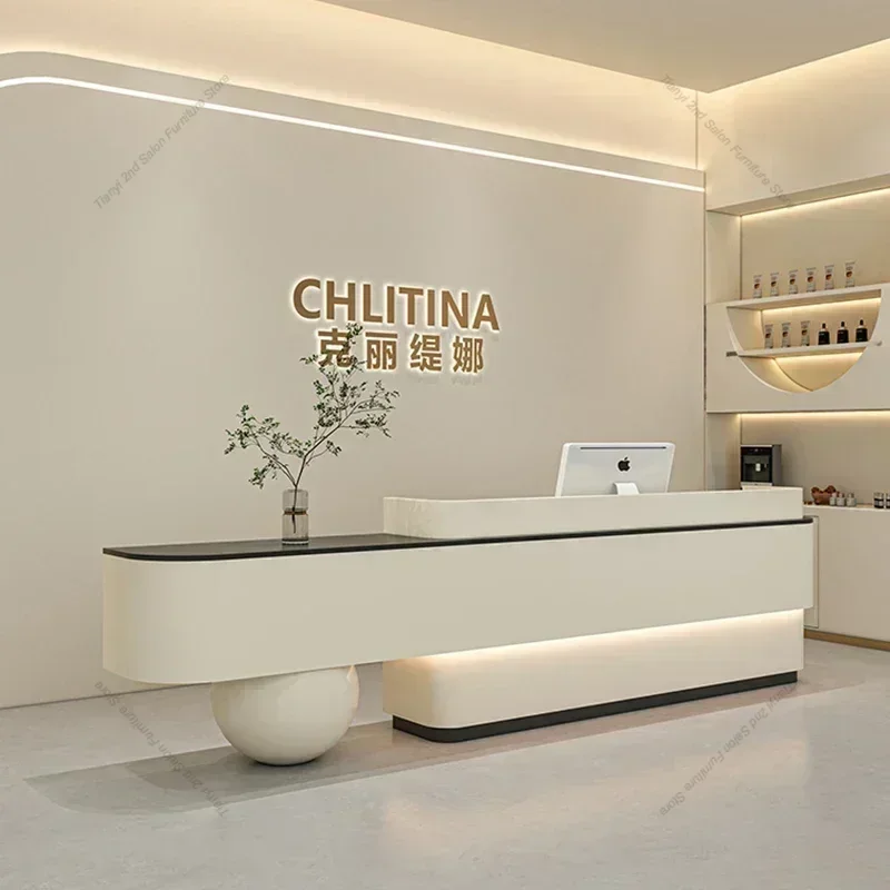 Mostradores de recepción de salón de belleza de estilo italiano Tienda de ropa Mostrador de recepción de diseño moderno Muebles de oficina de lujo Recepciones HBRD