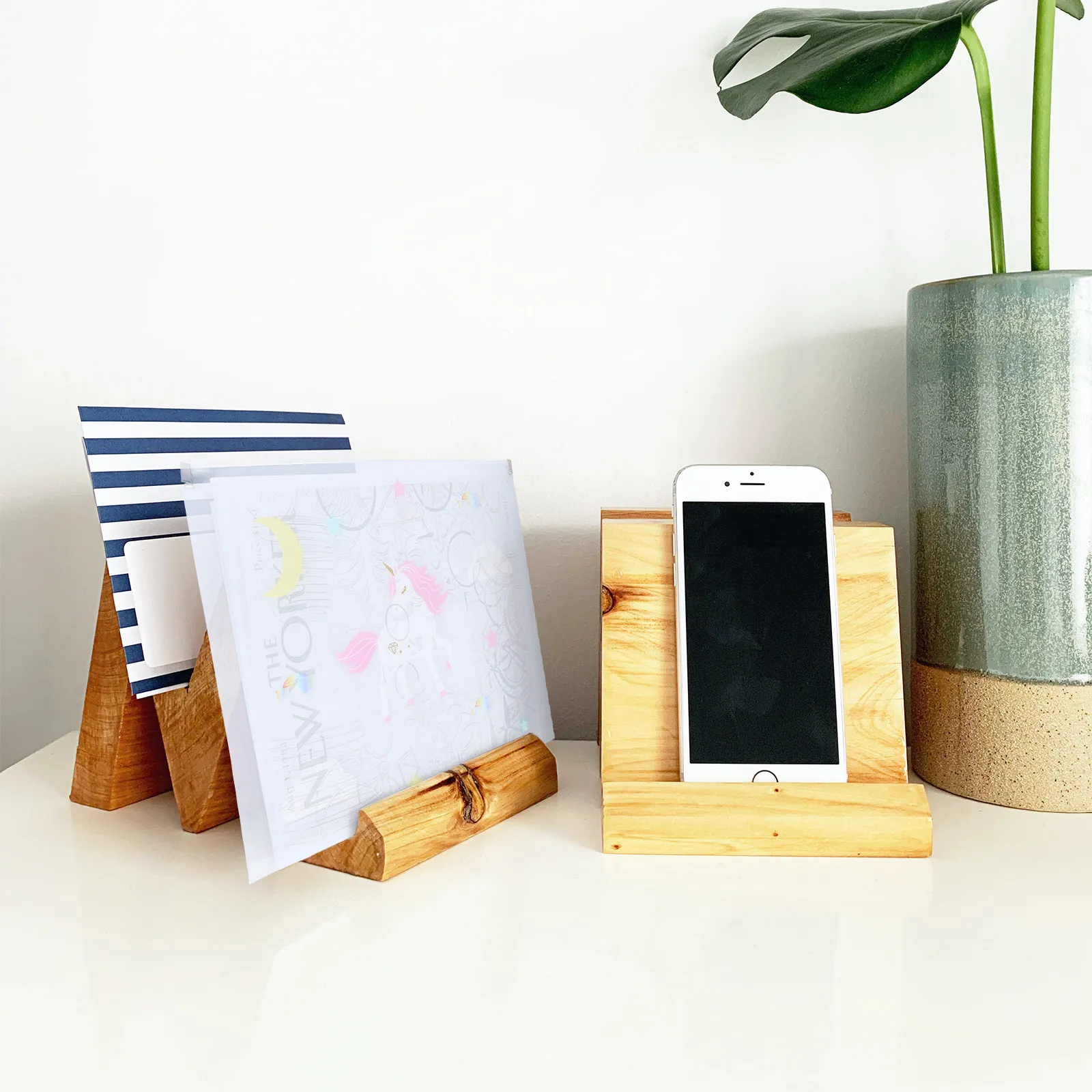 

4Pcs Cartoon Style Document Holder Plastic File Bags Zipper Storage Organizer Stationery Pouch for A4 Papers Students Document