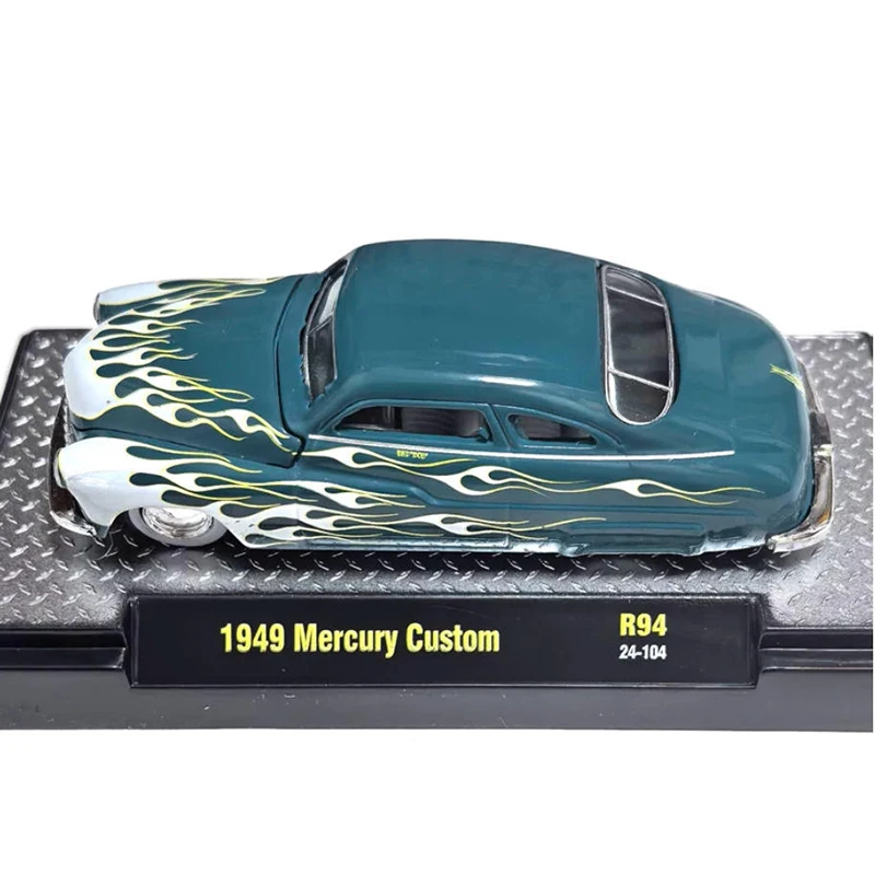 M2 Diecast 1:64 Scale 1949 Mercury Custom 1941 Willys Simulation Alloy Toy Car Model Static Decoration Display Gifts