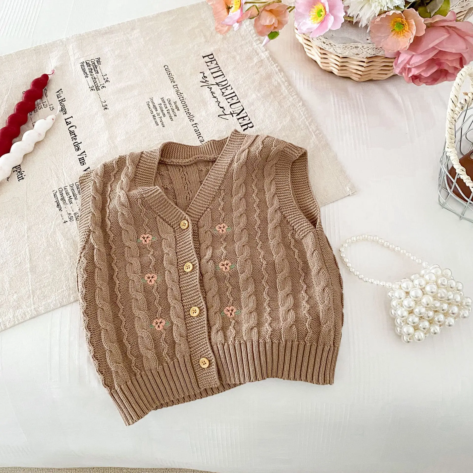 

2025 Autumn New Children Sleeveless Knitted Vest Solid Boys Sweater Girls Vintage V-neck Vest Baby Casual Cardigan Kids Knitwear