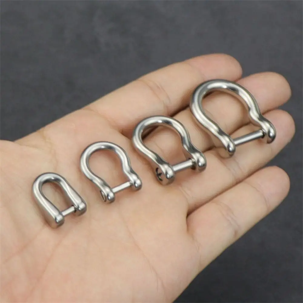 Titanium Alloy Horseshoes Buckles Carabiner D Bow Staples Shackle Key Ring Keychain Hook Outdoor Bracelet Buckle Outdoor Tools