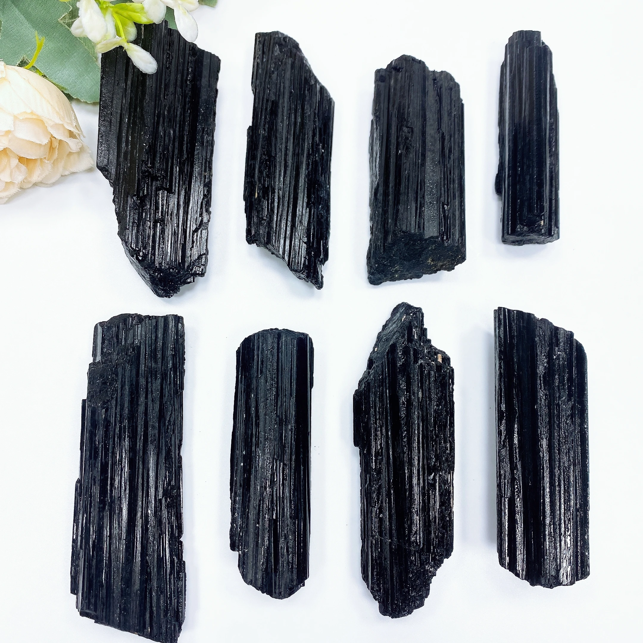 Natural Black Tourmaline Specimen Crystal Rock Stone Magic Eliminate Magnetism Mineral Gemstone Energy Healing decor Gift