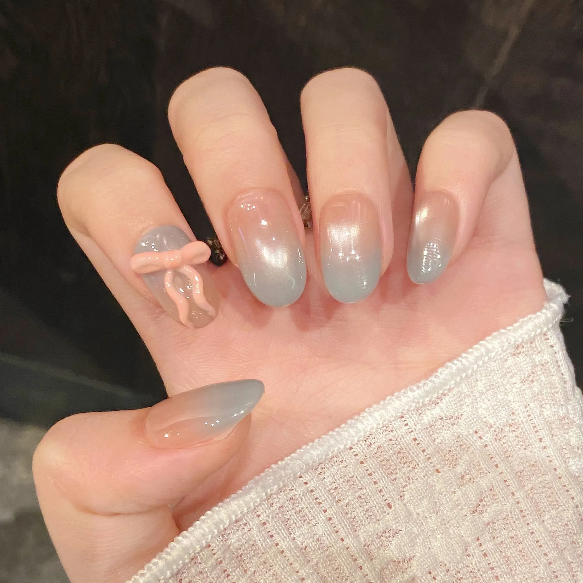 10pcs Pink Bowknots Handmade Press On Nails Smudging Pink Blue Almond False Nails Y2k Romantic Cat's Eye Fake Nail Wearable
