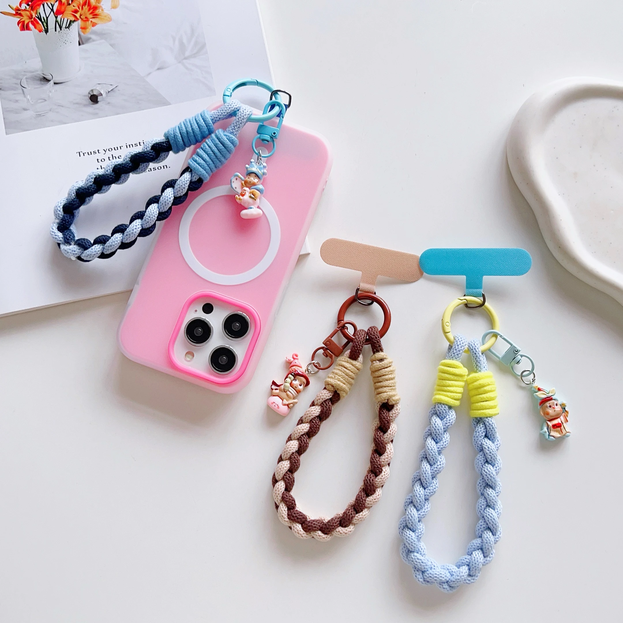 

Hand-Woven Mobile Phone Lanyard, Soft Wrist Short Rope, Fashionable And Cute, Cartoon-Decorated Universal Pendant，Phone Charm