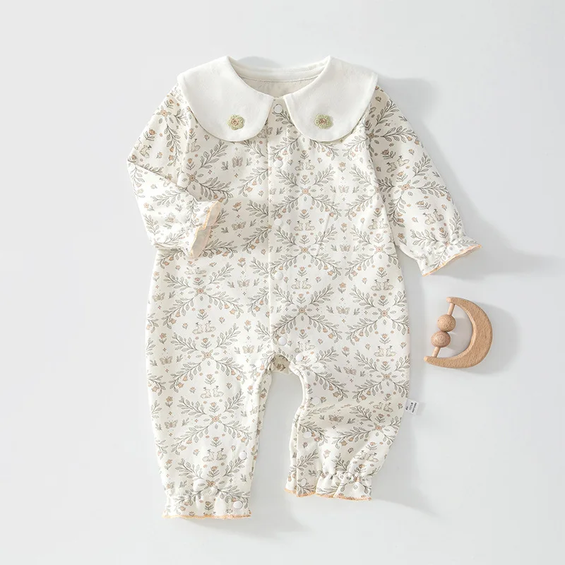 Frühlings-Herbst-Baby-Strampler aus weicher Baumwolle mit langen Ärmeln und Peter-Pan-Kragen, atmungsaktiver Blumen-Jumpsuit für Neugeborene von 0-18 Monaten. – Detail 15