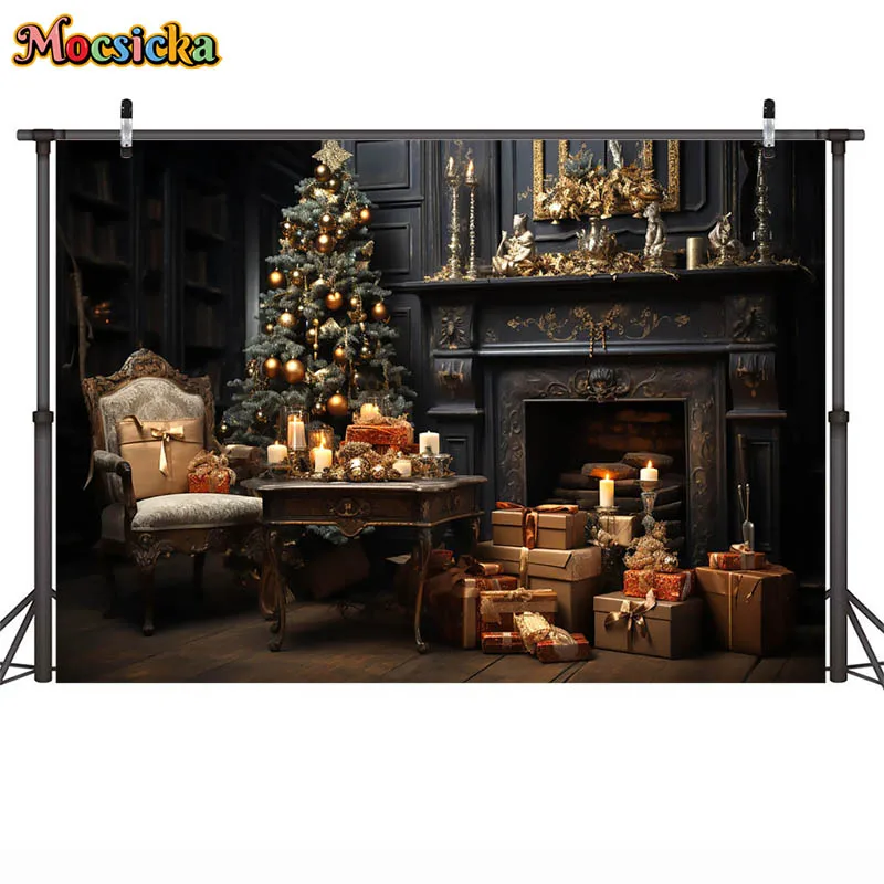 خلفية زينة لحفلات عيد الميلاد، غرفة عيد الميلاد الفارغة في الليل، طاولة وكراسي مدفأة شجرة عيد الميلاد، دعائم استوديو الصور