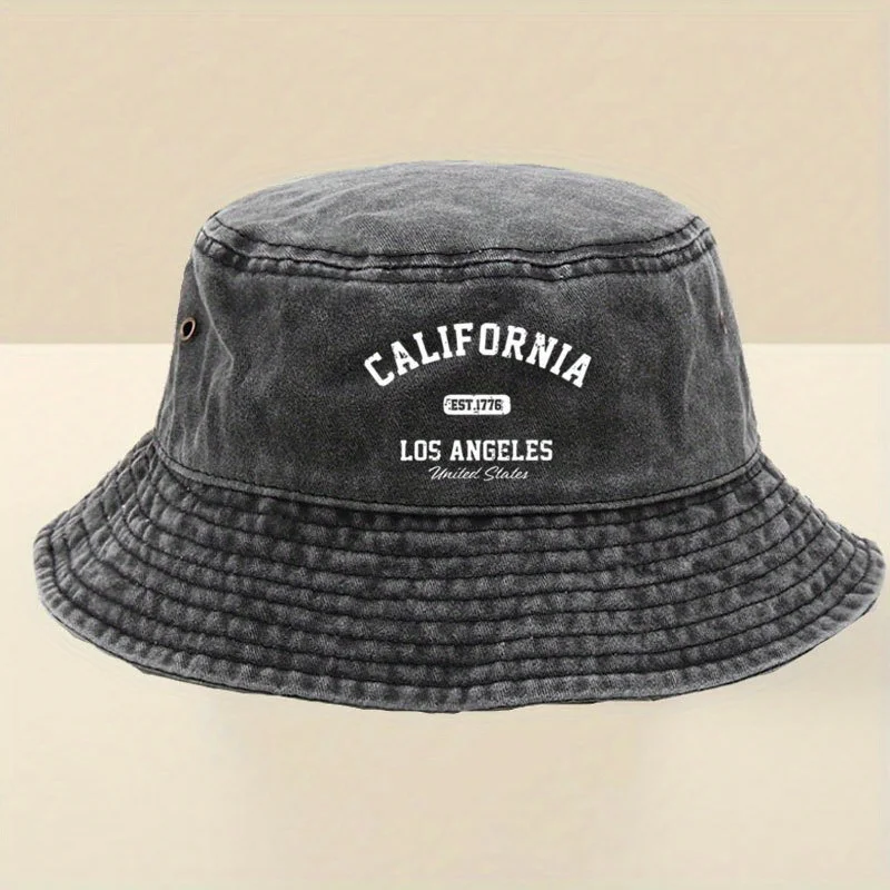 Kapelusz typu bucket hat z vintage nadrukiem CALIFORNIA, wykonany z prany wiskozy – regulowany, idealny do sportów outdoorowych, wędrówek, biwakowania i na imprezy