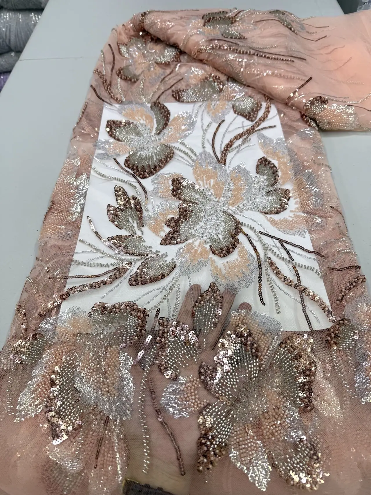 

2025 новейшее высокое качество в африканском нигерийском стиле с тюлем, кружевная ткань, гипюровая вышивка, платья с блестками, 5 ярдов, JY462