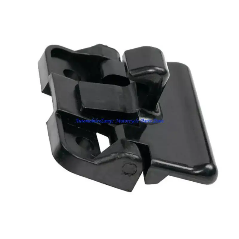 H7BD Reliable Center Compartment Lock For Organized And Near Car Interior 5890833030
