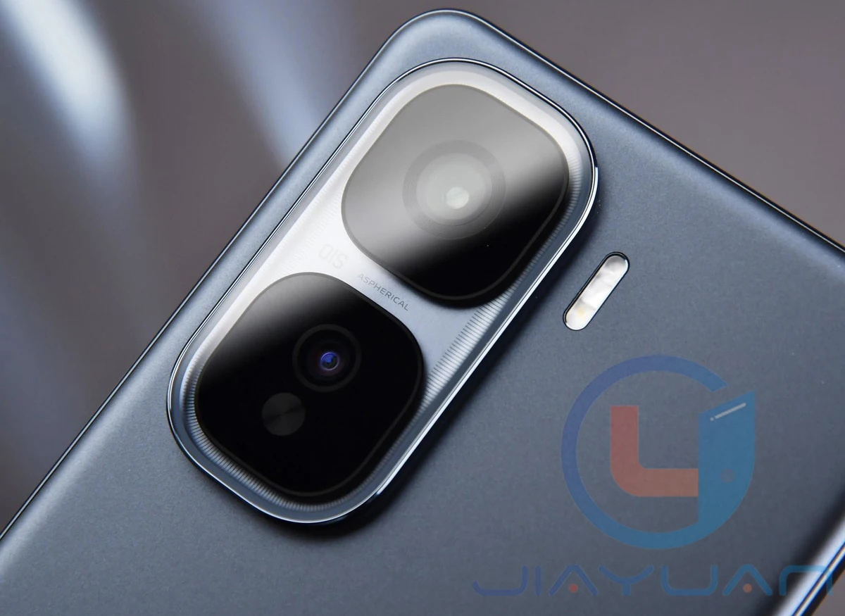 هاتف محمول أصلي VIVO iQOO NEO 10 5G بشاشة AMOLED مقاس 6.78 بوصة بطارية Snapdragon 8s Gen 4 بقدرة 7000 مللي أمبير في الساعة 120 وات لشحن الهاتف الذكي