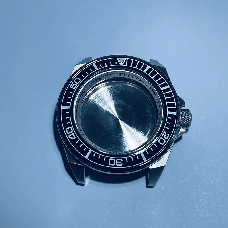 

Watch Modify Parts 43.7mm Samurai Style Watch Case Sapphire Glass Rotating Bezel Suitable For NH35/36 Movement 20Bar Waterproof