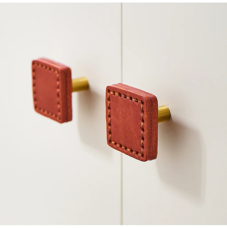 Brass and cowhide leather furniture knob — supplier illustration 12