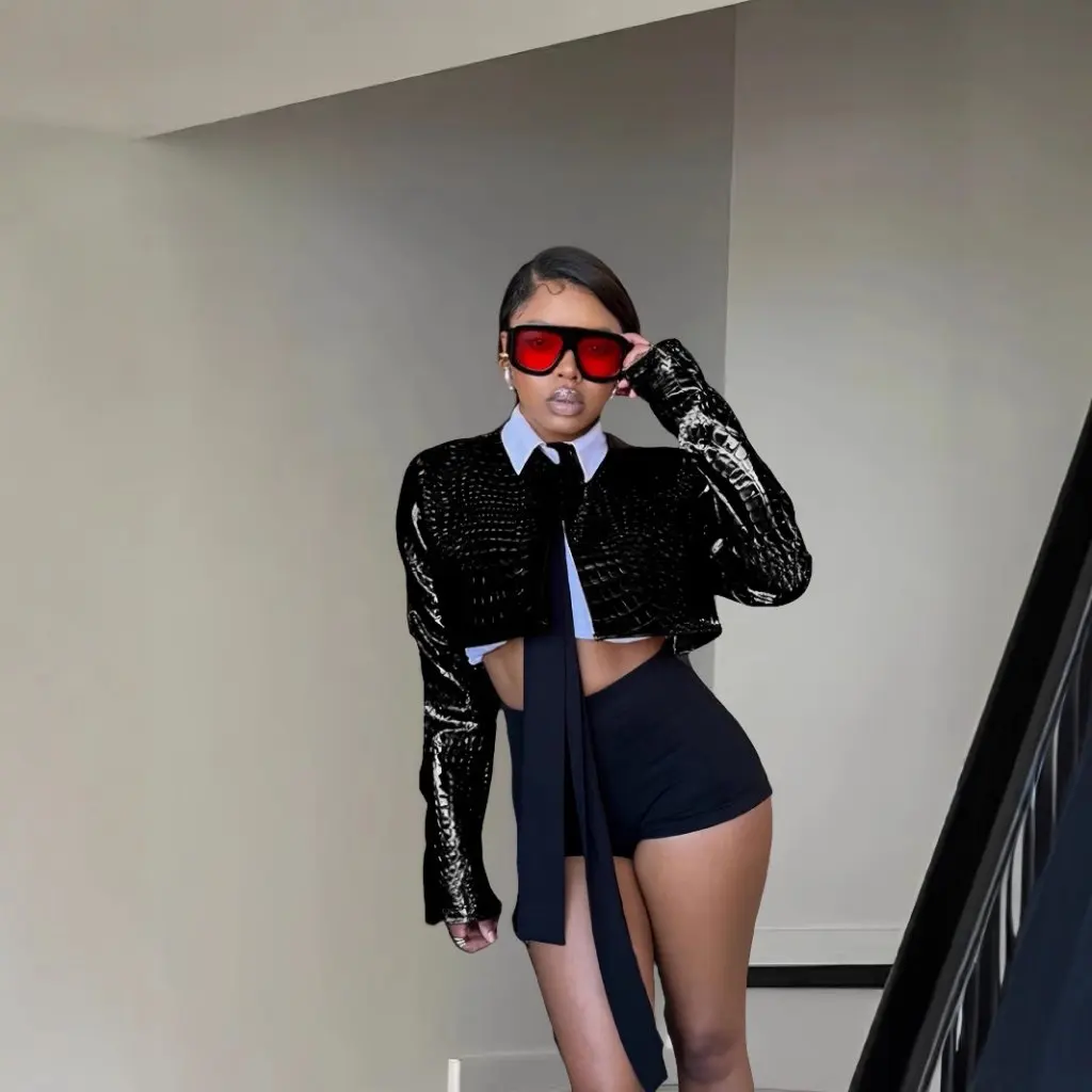 Europeu e americano spice girls cor sólida brilhante plissado topo feminino 2024 outono nova manga aberta curto fino ajuste umbigo jaqueta