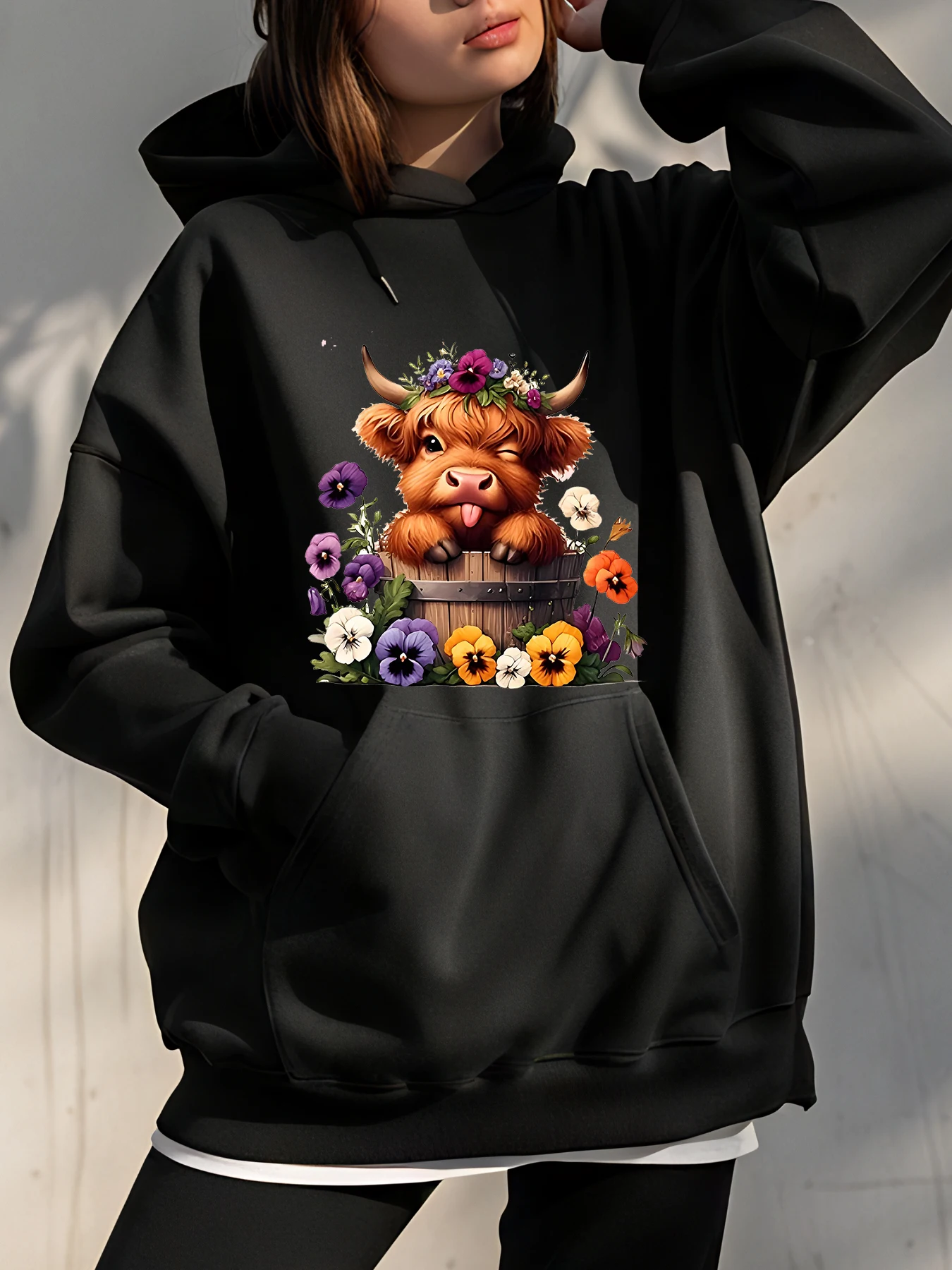 Sudadera con capucha con estampado de flores de vaca para mujer, sudadera informal de otoño e invierno, jersey de moda, prendas de vestir exteriores para niñas y mujeres