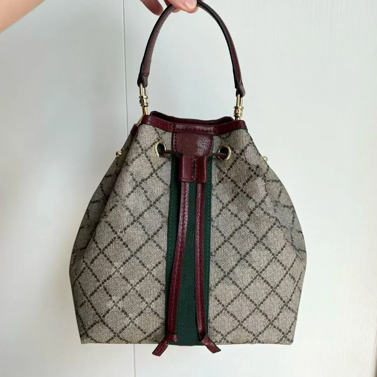 

Designers Shoulder Luxury Bucket Women Clutch bag Cross Boecket Girl Daily 841313 2 colors High Quality Female Shopping Bag