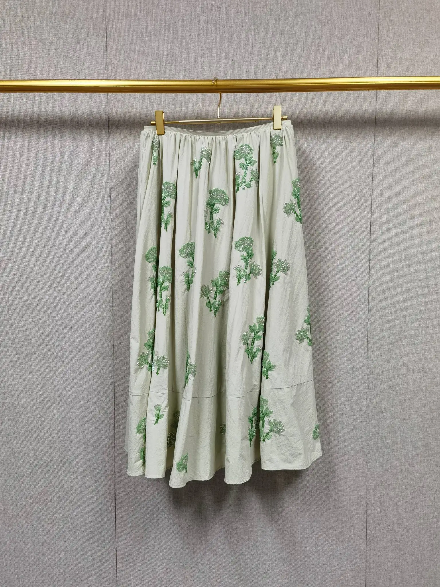 

2026 Spring Women's Green Flowers Beaded Set Zipper Long Sleeve Jacket + A-Line Elastic High Waist Midi Skirt