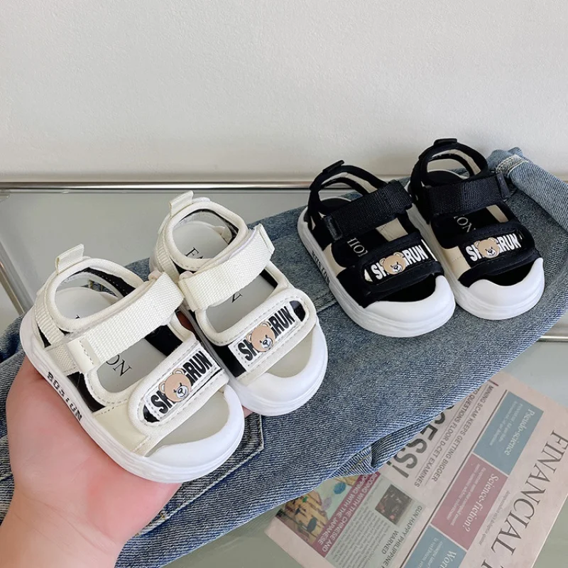 2024Summer new boys' cool shoes Korean style kids' closed toe anti-kick beach shoes children's shoes