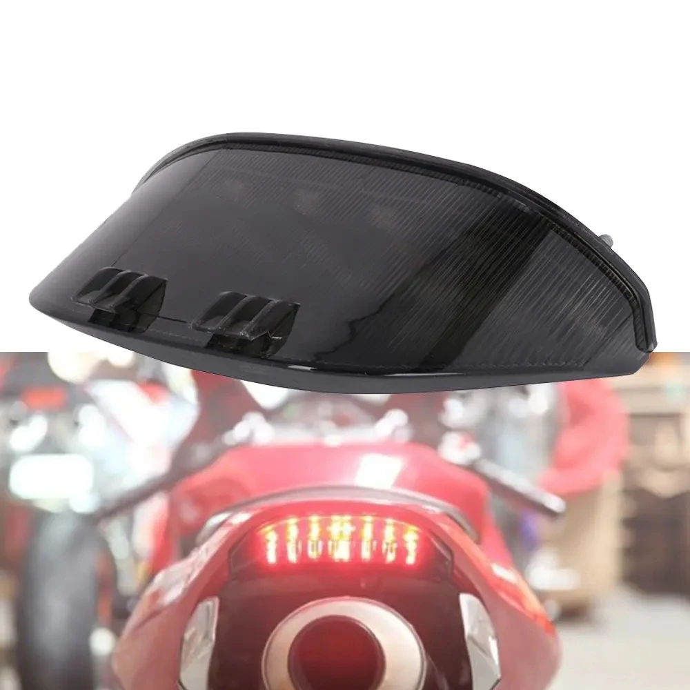 

CBR600RR CBR1000RR 2004 to 2007 Three Wire Black Housing OEM Motorcycle rear light Tail Light For Honda