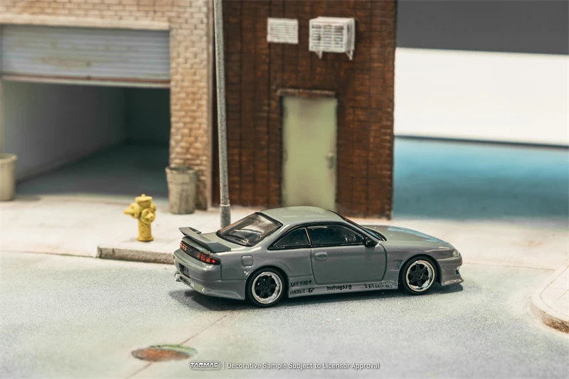 Prevendita Tarmac Works TW 1:64 VERTEX Silvia (S14) Modello di auto in lega grigia