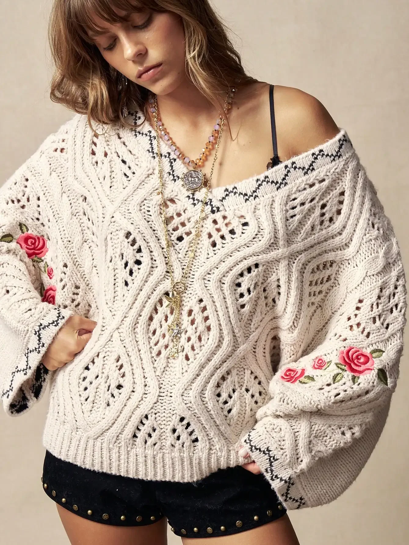 Boho Chic Vintage Cottagecore Floral Embroidery V-Neck Knitwear Coquette Sweetheart Aesthetic Long Sleeve Soft Jumper Top Ivory Cream Open Knit Openwork Texture Pink Rose Motifs Dropped Shoulders Slouchy Fit For Autumn Picnic Valentine Present