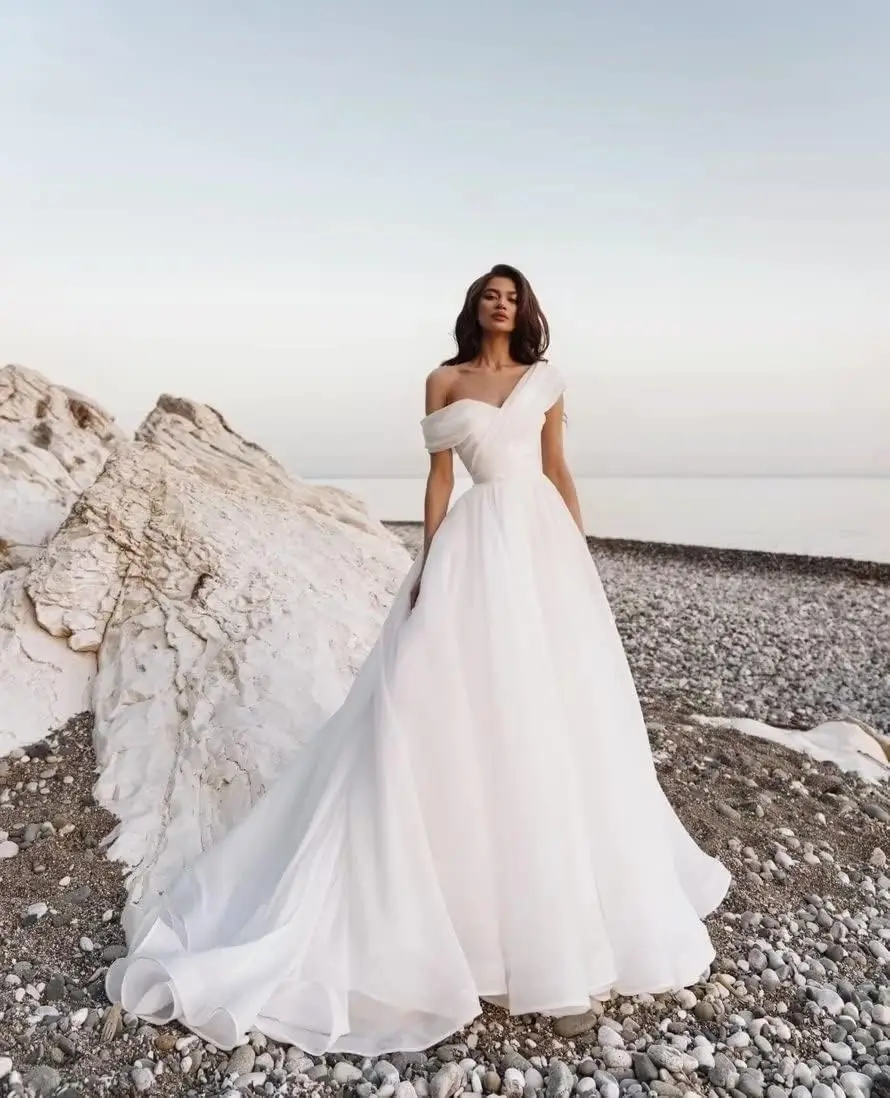 Vestidos de fiesta de tul con un hombro hechos a medida, vestido largo para quinceañeras, vestido de baile de Organza, vestido de novia hinchado para novia, vestidos de novia