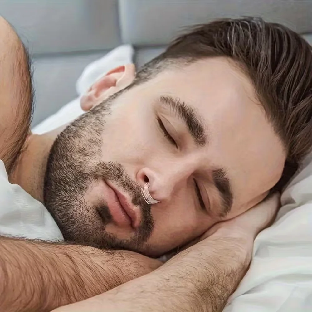 4 Soft Magnetic Anti-Snoring Nose Clips, a Snoring Prevention Device Suitable for Both Men and Women, Helps Promote Deep Sleep, Reduces Noise, Is Easy to Clean, and Can Be Reused