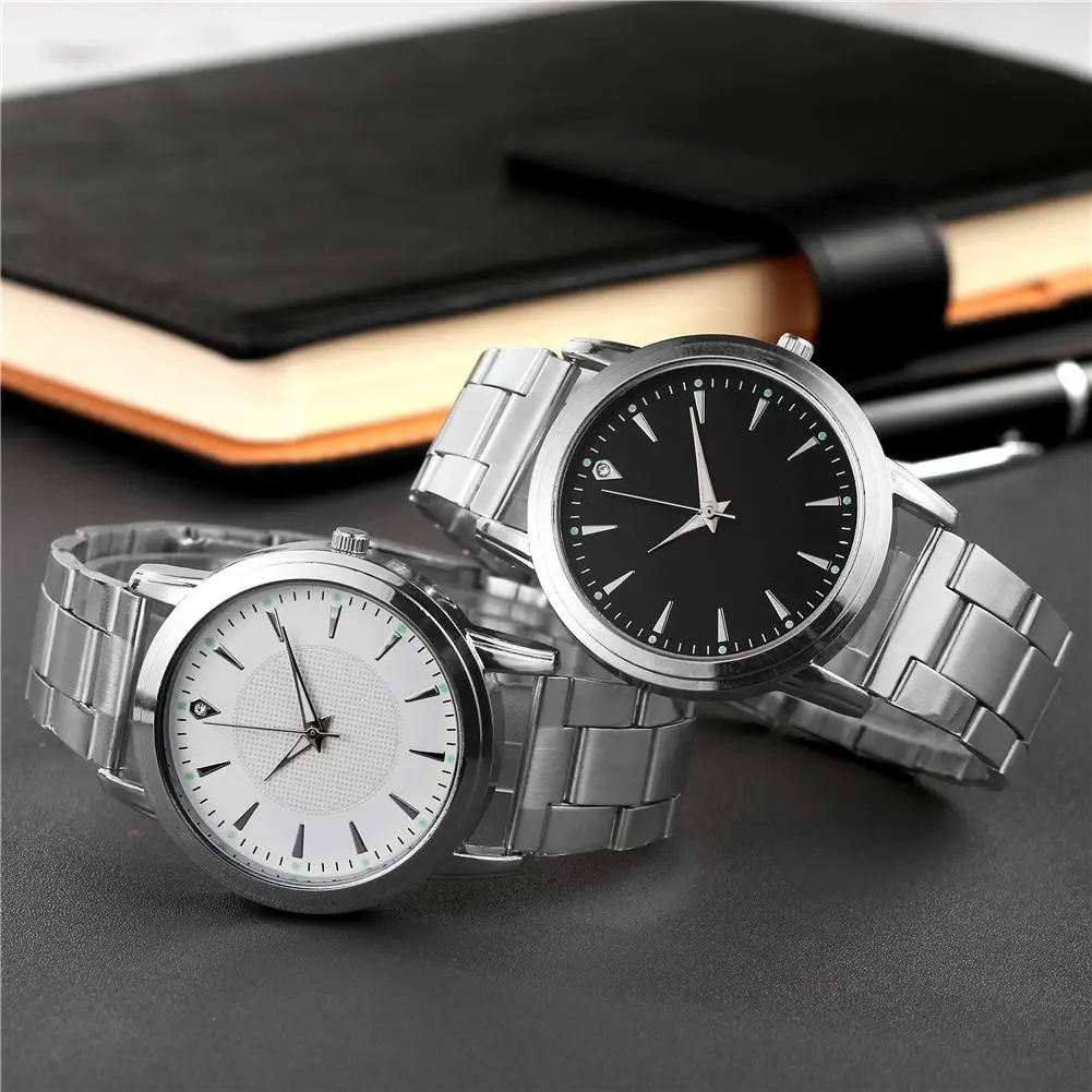 1new Koppels Paar Horloges Lichtgevende Stalen Riem Dameshorloges Heren-En Damesmodellen Quartz Horloge Geschenkhorloge