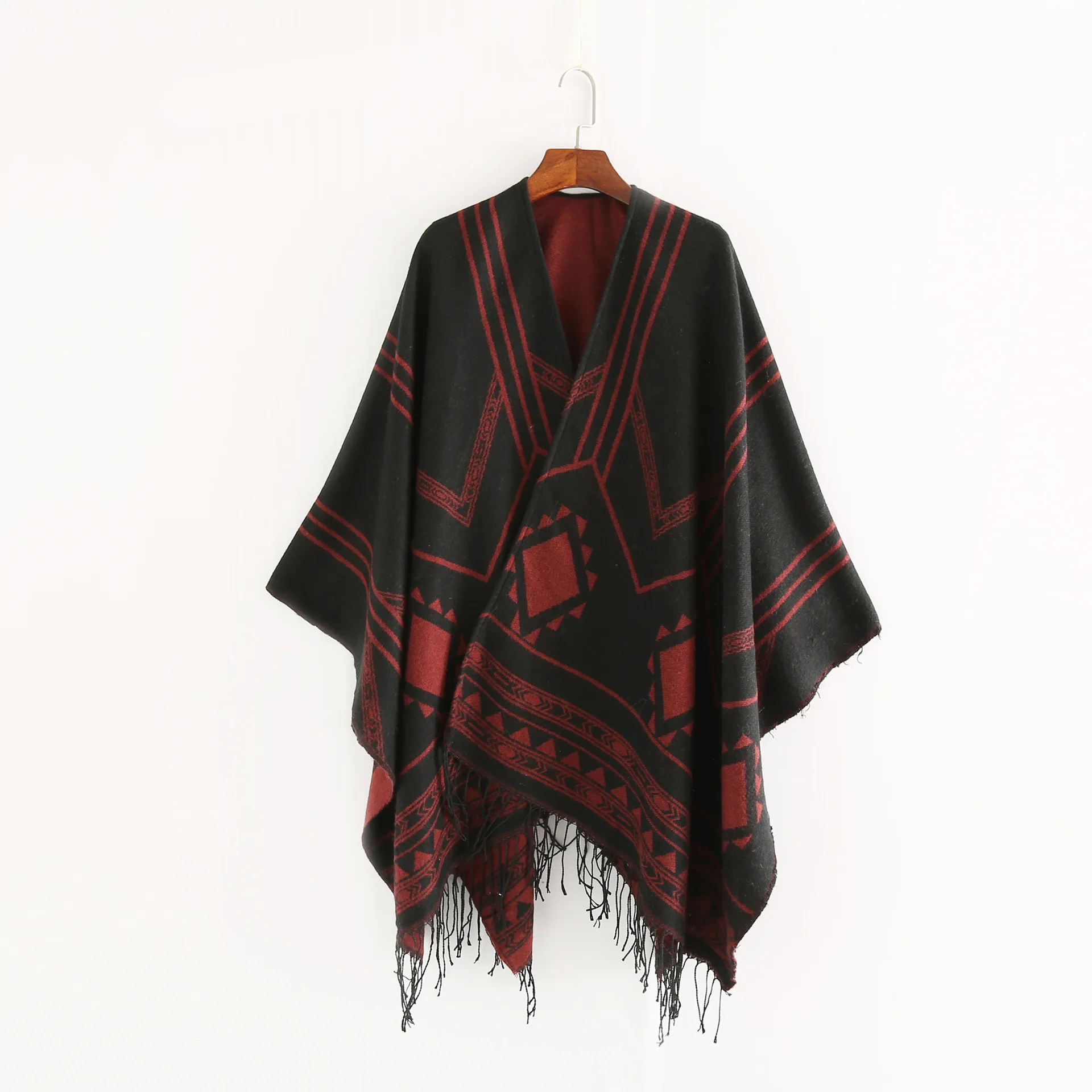 Cloak Poncho Capes 2024 New Indian Nepalese Style Geometric Tassel Split Women Shawl Warm Air Conditioning Room Lady Red