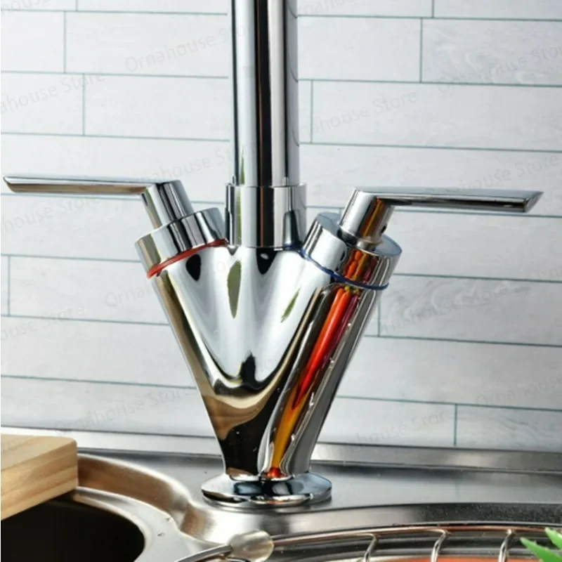 Kitchen Faucet Brass Double Handle Kitchen Sink Tap Hot and Cold Water Faucet 360 Rotation Deck Mounted Mixer Taps