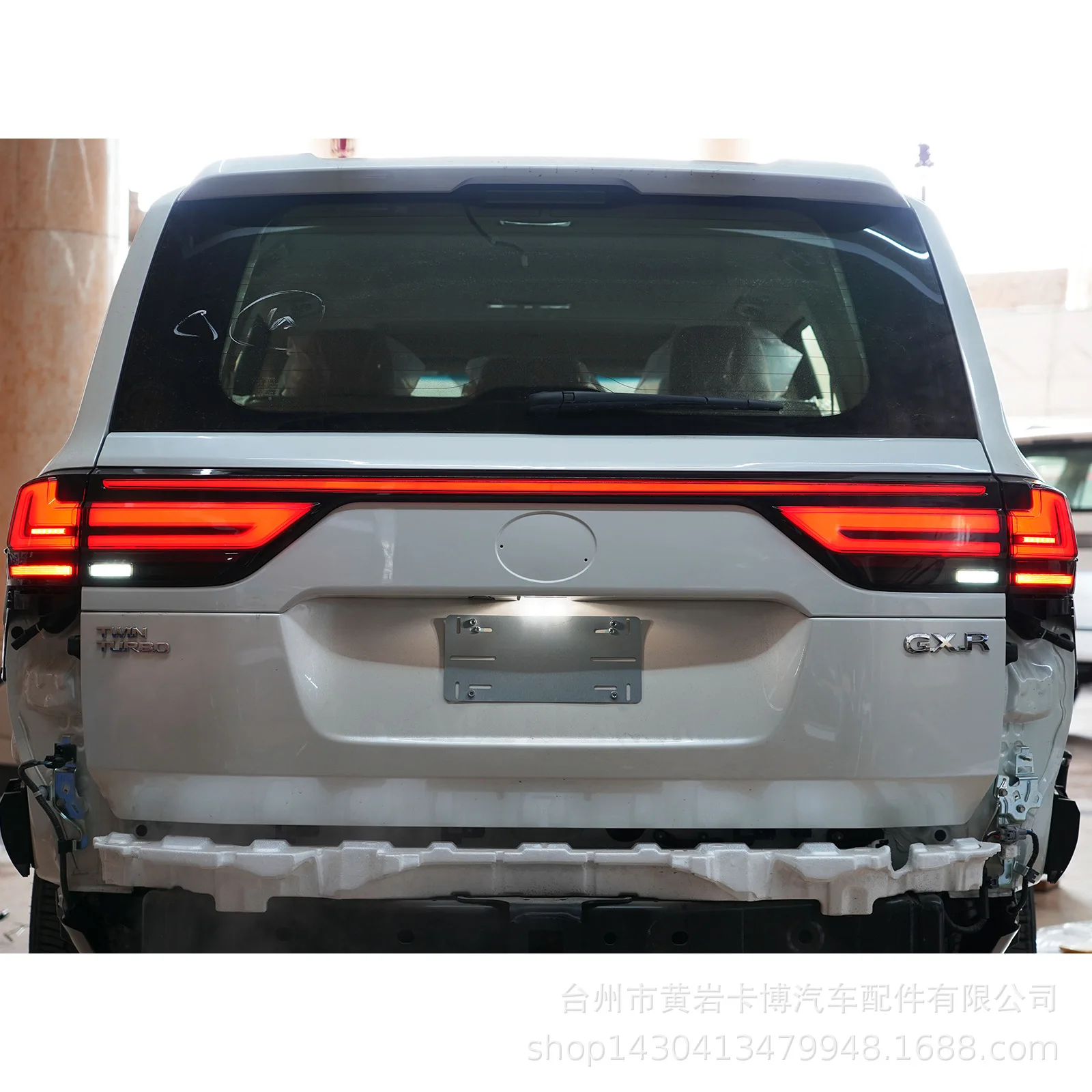 LED Car Tail Lamp Assembly for  2022-2023 Toyota Landcruser LC300 Modification