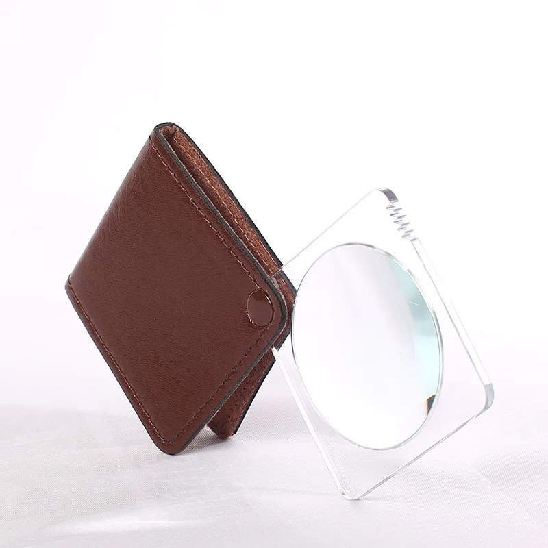 

Optical magnifying glass family portable folding elderly reading P50 3.5 times high definition magnifying glass