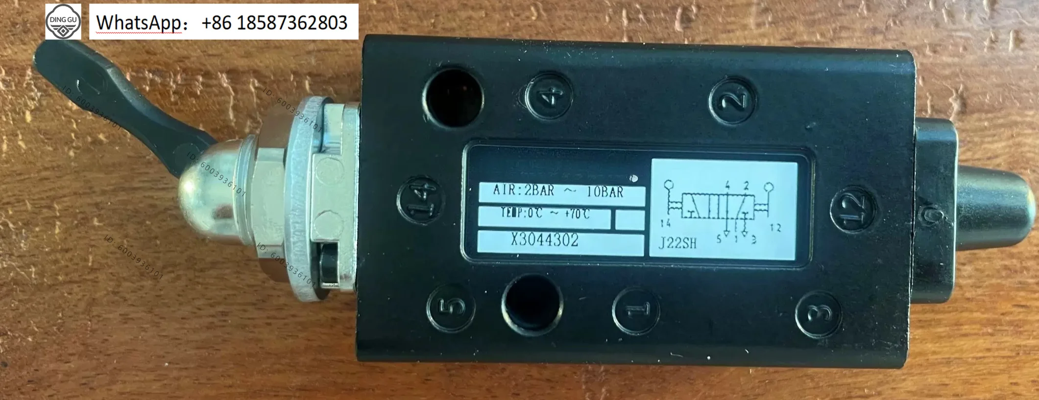 Quality Assurance X3044302 Mechanical Valve 5/2 Manual Control Valve, Two Position Five-way