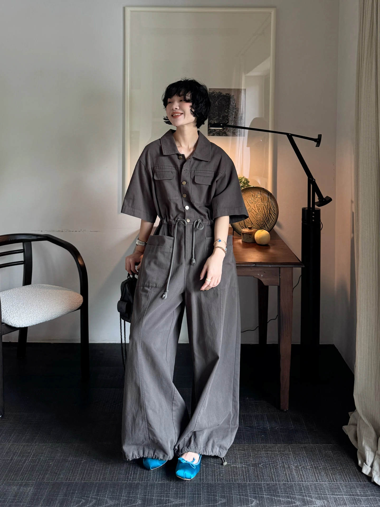 

Модные рабочие комбинезоны с воротником-стойкой и эластичной вставкой от Buue: длинные хлопковые брюки прямого кроя