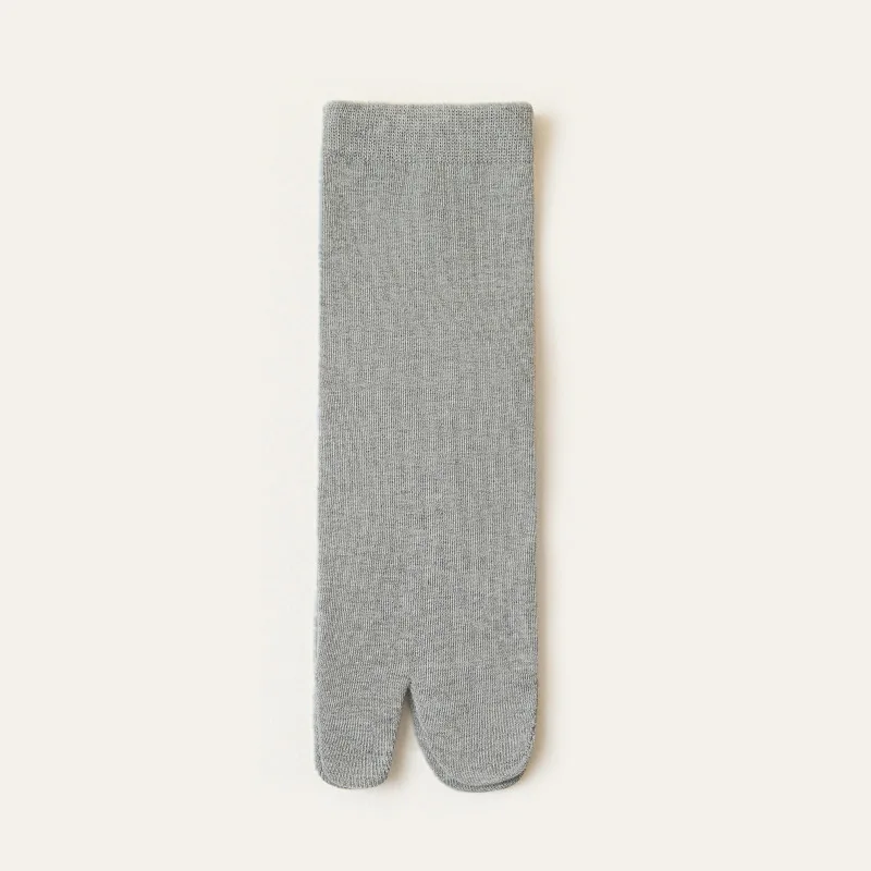 Japanese Tabi Two-Toe Split Shoe Insoles Women Solid Cotton Thin Deodorant Mid-Calf Sweat Wicking Foot Pads